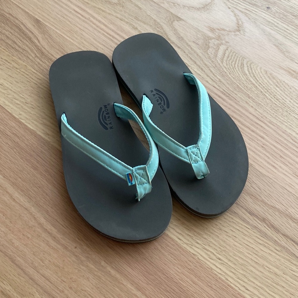 Rainbow Kids size 3 Teal and grey